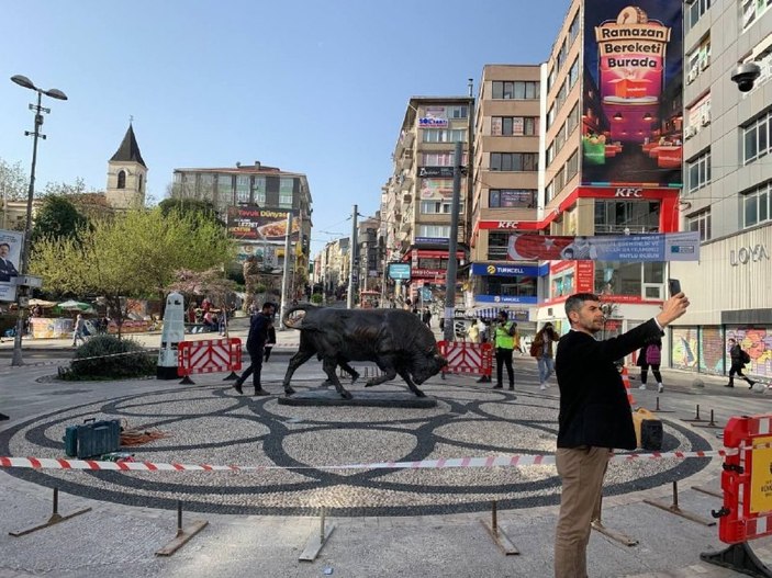 Kadıköy’deki Boğa Heykeli bakıma alındı