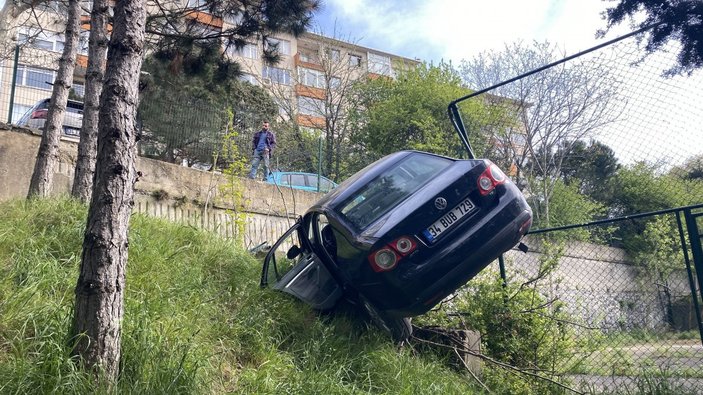 Ortaköy'de pedalları karıştıran sürücü kaza yaptı