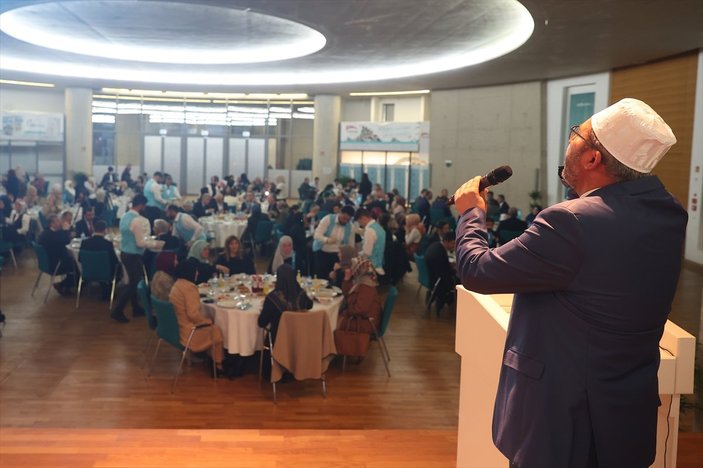 Diyanet İşleri Başkanı Ali Erbaş: İnancını kaybeden kimliğini de kaybeder
