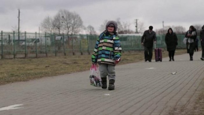 Ukrayna'daki savaşta 213 çocuk öldü