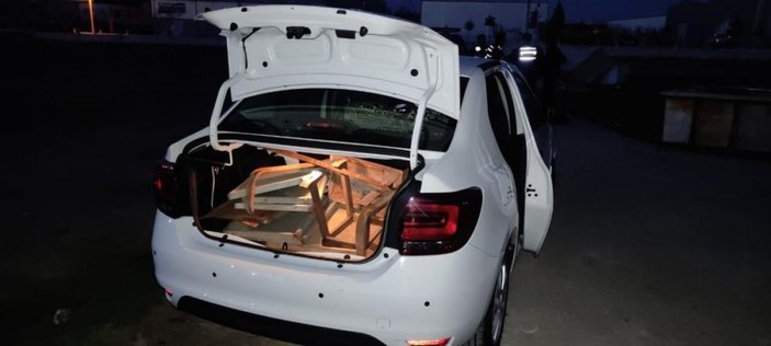 Aksaray'da hırsız düğün arabası süsü verdiği aracıyla yakalandı