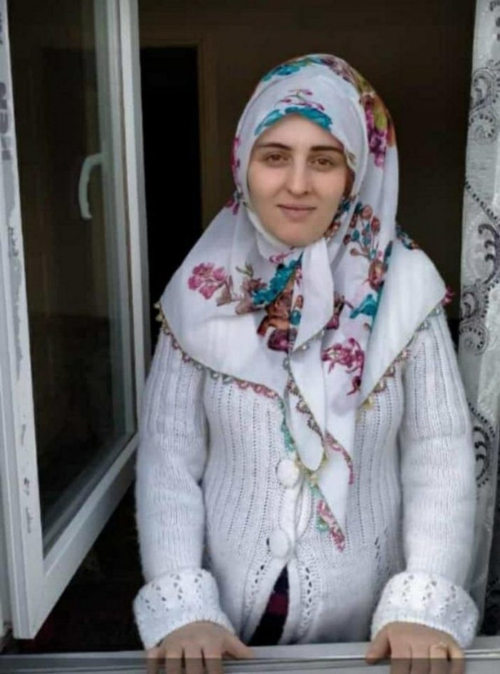 Kocaeli'de eşini döverek öldürüp PKK'ya katılmak isteyen şahsın, müebbet hapsi istendi