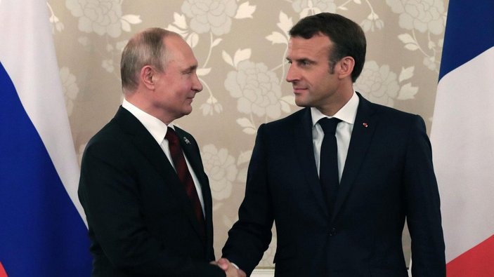 Vladimir Putin, Emmanuel Macron'u tebrik etti