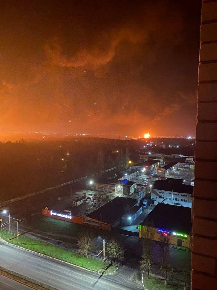 Rusya'nın petrol tesislerinde yangın