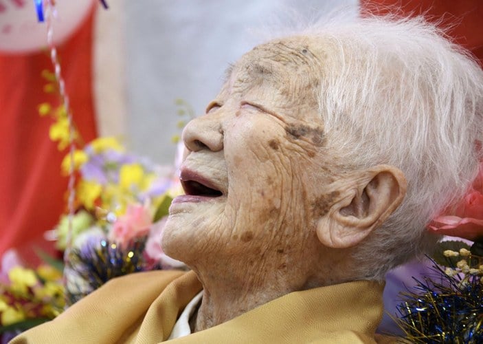 Dünyanın en yaşlı insanı Kane Tanaka vefat etti