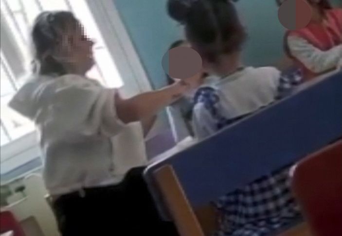 d Mersin’deki kreşte çocuklara kötü muamele: 2 çalışan kovuldu