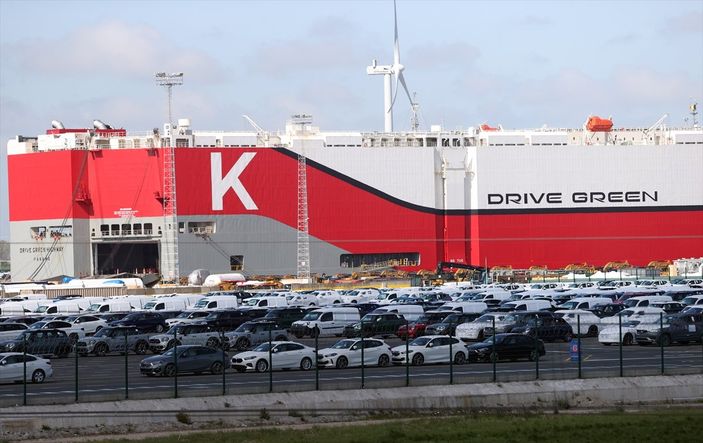 Rusya'ya gidecek araçlar, Belçika'daki limandan geçemedi