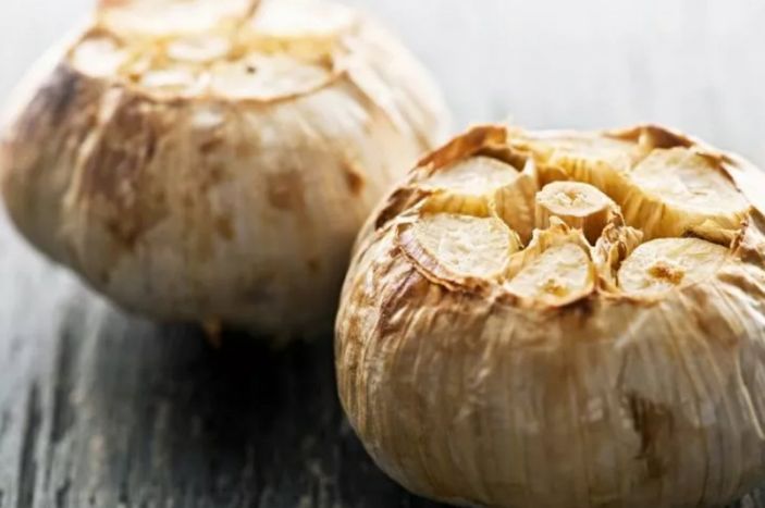 Günde 6 diş közlenmiş sarımsak yerseniz... Etkisi müthiş!