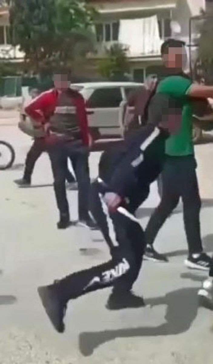 i Denizli’de 14 yaşındaki çocuk, liseli öğrenciyi bıçakladı