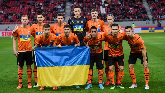 Ukrayna'da lig sonlandırıldı