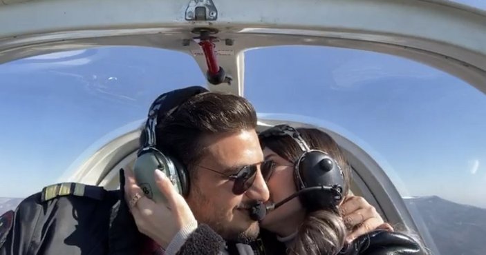 Bursa'daki kazada ölen pilotun, uçakta evlilik teklifi ettiği anlar
