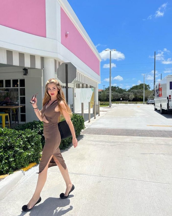 Petek Dinçöz'den Miami pozları gelmeye devam ediyor