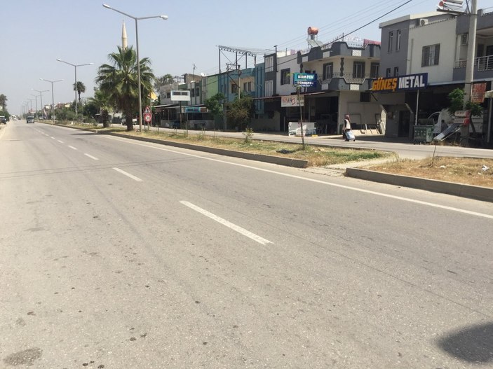 Adana’da 4 yaşındaki çocuk taksiye çarpıp hayatını kaybetti