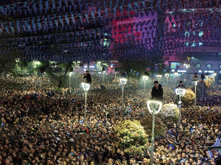 Trabzon'da insan seli