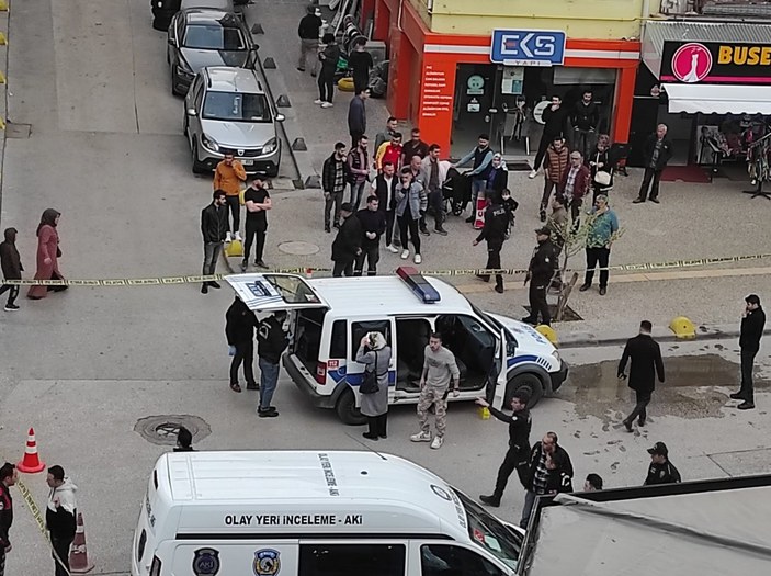 Çankırı'da polis otosunda yaralı bulunan polis memuru kurtarılamadı