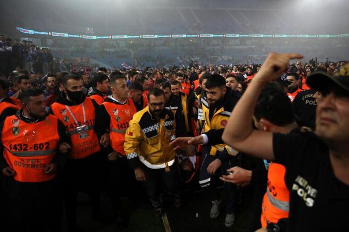 Trabzonsporluların coşkulu kutlamalarında 7 kişi hastaneye kaldırıldı