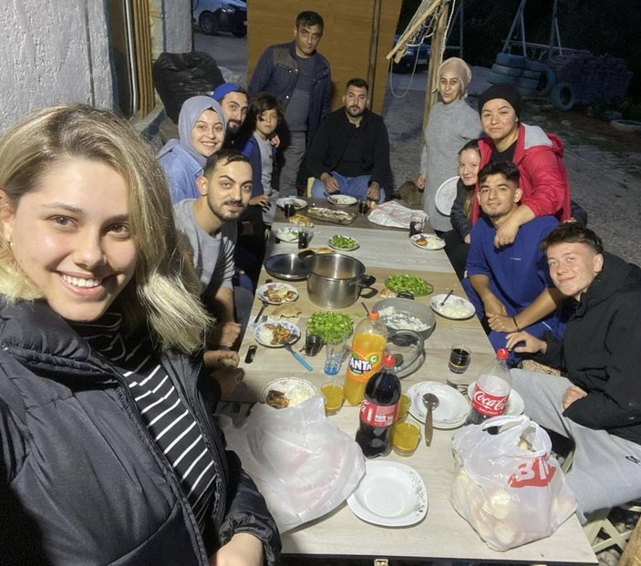 Fenerbahçeli Melih Bostan'ın mütevazı iftar sofrası