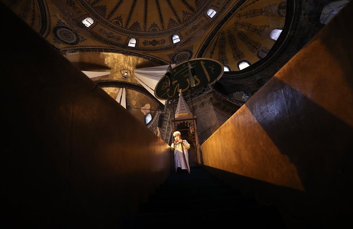 Ayasofya-i Kebir Camii'ni 104 binden fazla kişi ziyaret etti