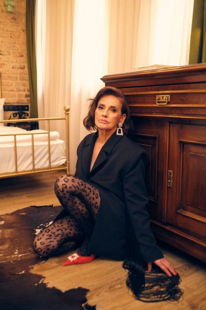 Camdaki Kız'dan izleyicileri şoke eden ayrılık haberi! Nalan'a gün doğdu, o isim ölerek veda ediyor...