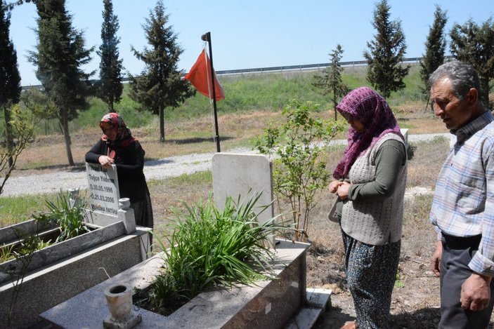 Balıkesir'deki aile evlatlarının katili için idam istiyor