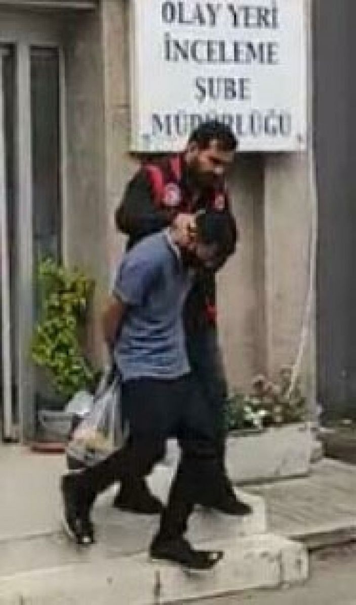 d İzmir’de eşini öldüren şahıs: Başkalarıyla konuştuğundan şüphelendim