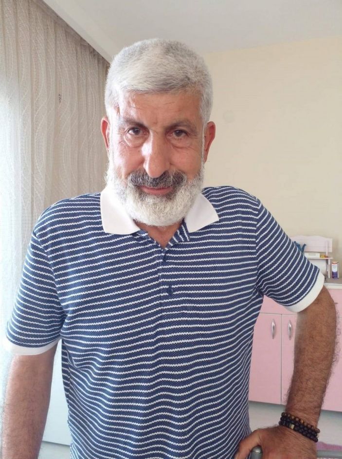 i Adana'da annesinin ev sahibini bıçakla öldürdü