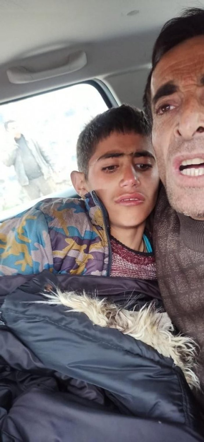 Kars'ta kaybolan çocuk 4 gün sonra kayanın dibinde bulundu