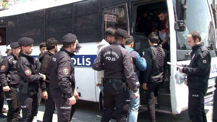 Fatih’te 250 kaçak göçmen yakalandı