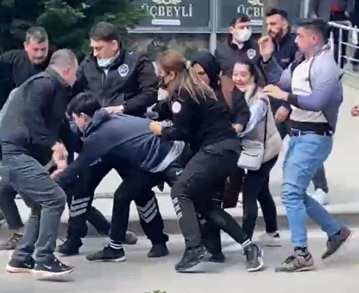 i Kocaeli'de hastanedeki kuzenler birbirine girdi