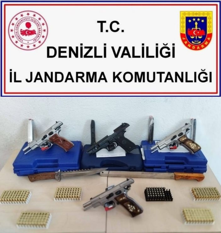 i Denizli'de sokak düğününde silahlar patladı