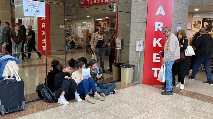 İstanbul’da katip kuyruğu