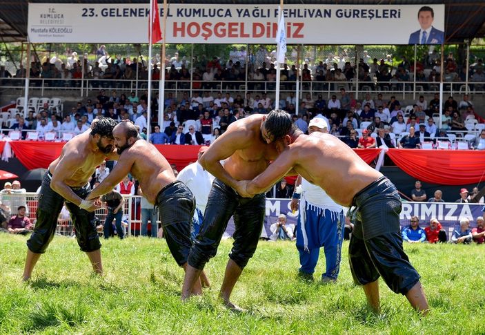 Kumluca Yağlı Güreşlerinin başpehlivanı Yusuf Can Zeybek oldu