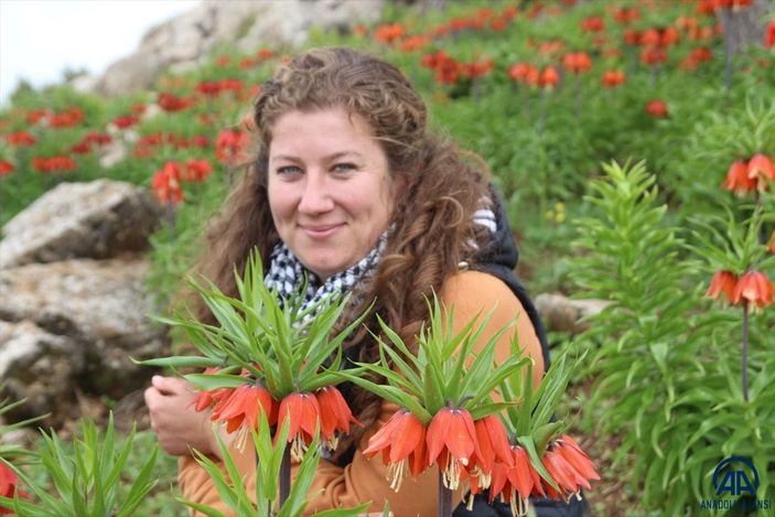 a Batman'da ters laleler baharın müjdecisi olarak görülüyor