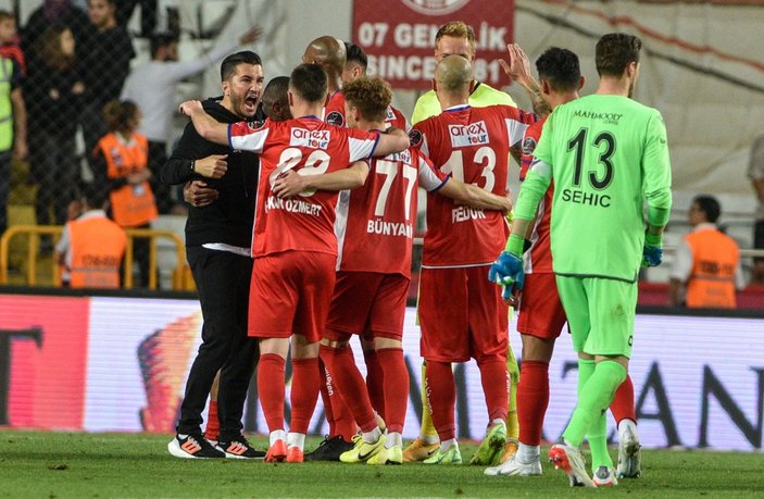 Antalyaspor 14 maçtır yenilmiyor