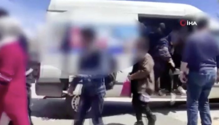 Van polisinden kaçak göçmen operasyonu
