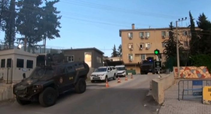 i Şanlıurfa'da DAEŞ operasyonu: 10 gözaltı
