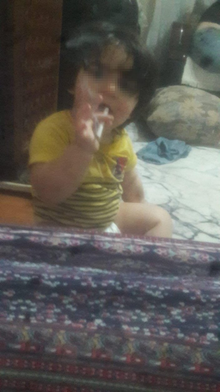 Aydın'da çocuğuna sigara içiren cani anne