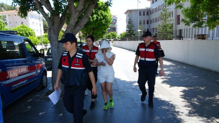 Antalya'da fuhuş operasyonu: 3 kadın kurtarıldı
