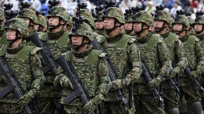 Japonya, ABD desteğiyle ordusunu güçlendiriyor