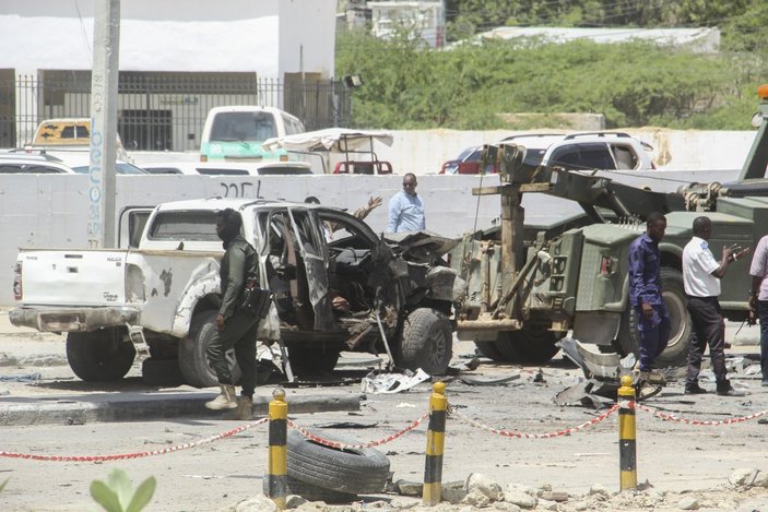 Somali'de polis kontrol noktasına bombalı saldırı