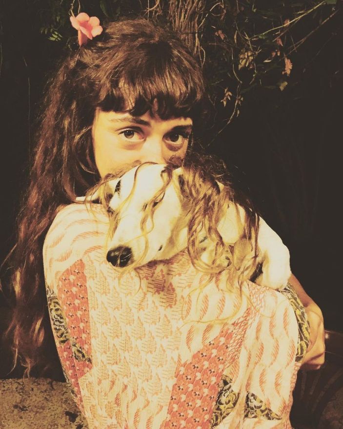 Acemi Cadı'nın Ceren'ine bir de şimdi bakın, tanımak imkansız! Güzelliğini gören dönüp bir daha bakıyor...