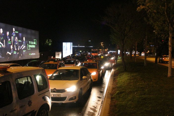 Beşiktaş’ta zincirleme kaza: 7 araç birbirine girdi