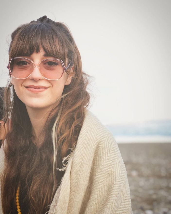 Acemi Cadı'nın Ceren'ine bir de şimdi bakın, tanımak imkansız! Güzelliğini gören dönüp bir daha bakıyor...