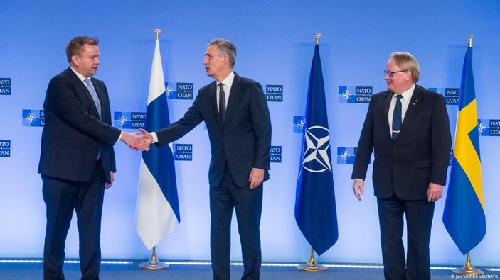 Finlandiya'dan NATO üyeliği başvurusu