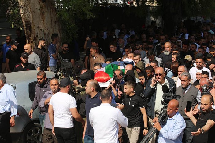 İsrail, Şirin Ebu Akile'nin öldürülmesinde Filistin'i suçluyor