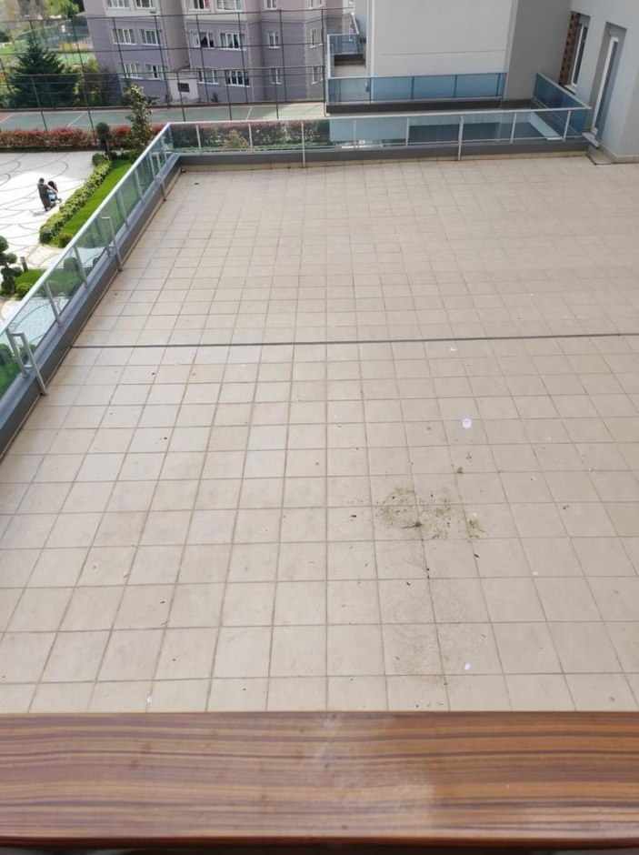 Beylikdüzü'nde yabancı uyruklu kadın bebeğini balkondan attı
