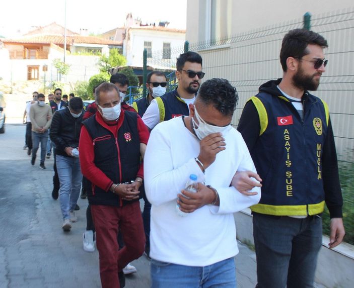 d Muğla’da fuhuş operasyonu