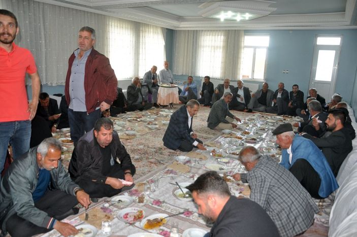 i Hakkari'de iki aile daha barıştan yana oldu