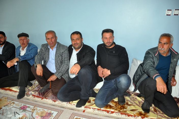 i Hakkari'de iki aile daha barıştan yana oldu