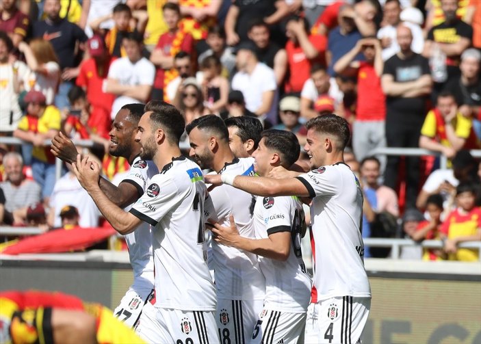 Beşiktaş, Göztepe'yi 2 golle mağlup etti